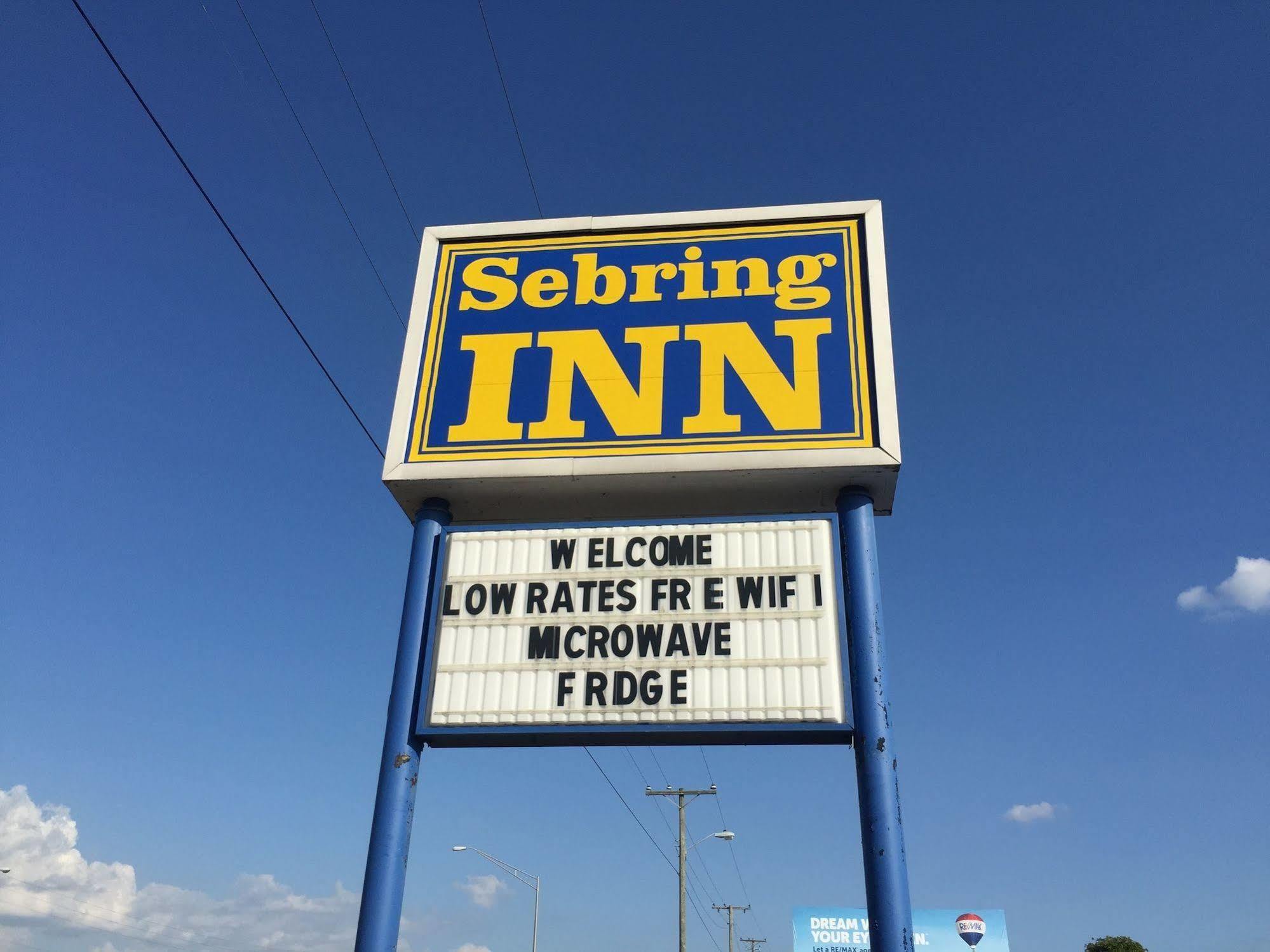 Sebring Inn Exterior foto